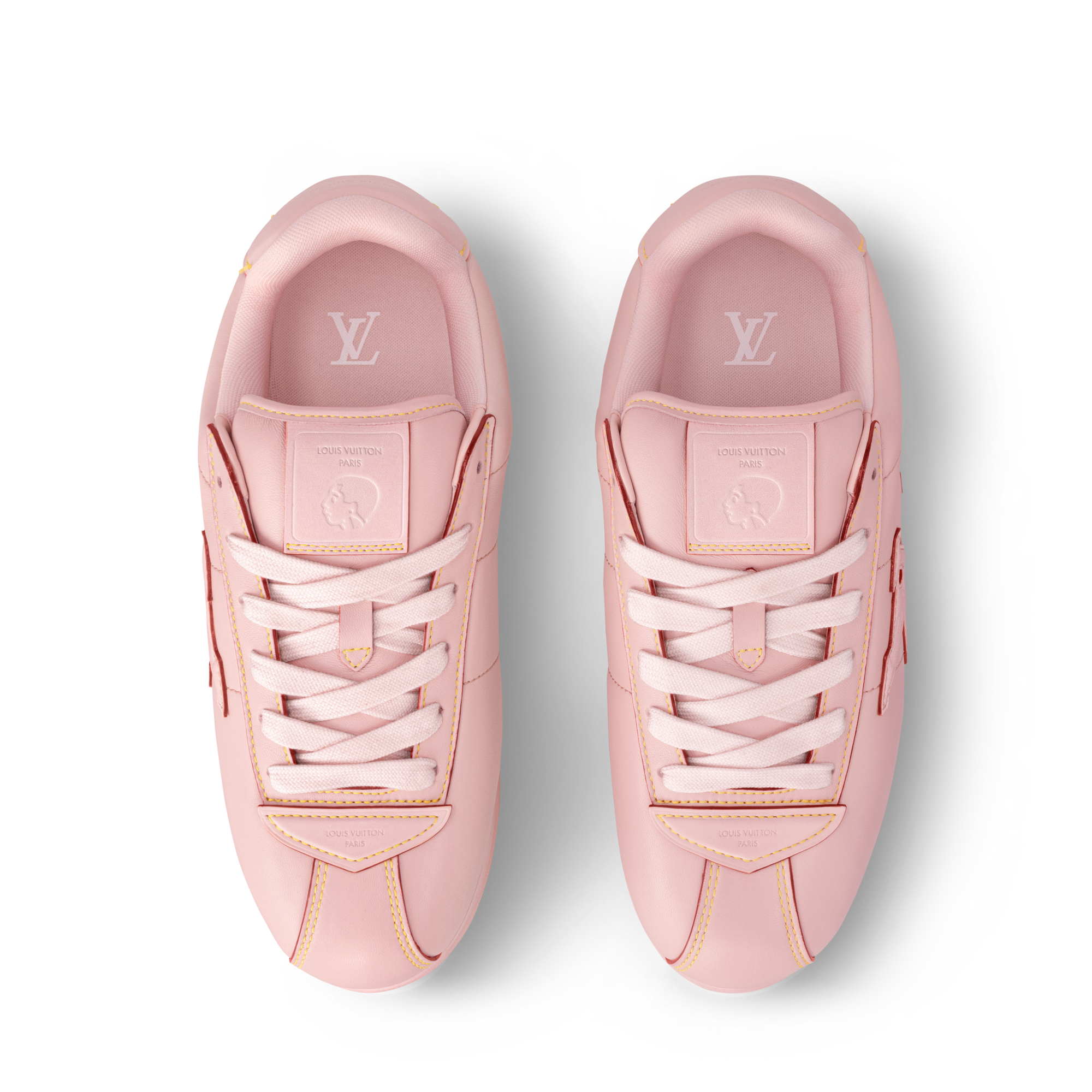 รองเท้าผ้าใบรุ่น LV BUTTERSOFT  in ผู้ชาย