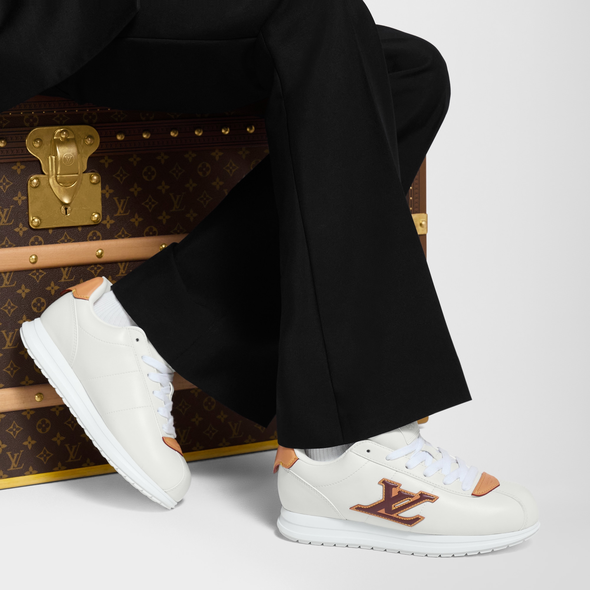 LV BUTTERSOFT Sneaker  in ผู้ชาย
