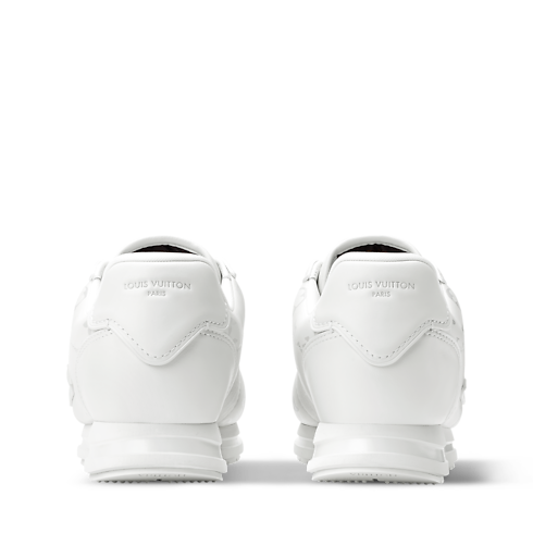 รองเท้าผ้าใบรุ่น LV BUTTERSOFT in ผู้ชาย's รองเท้า รองเท้าผ้าใบสำหรับผู้ชาย collections by Louis Vuitton (การย่อ/ขยายผลิตภัณฑ์)