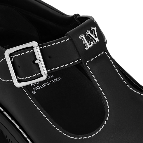 รองเท้าแมรี่เจนรุ่น LV Checker in ผู้ชาย's รองเท้า รองเท้าสำหรับผู้ชาย collections by Louis Vuitton (การย่อ/ขยายผลิตภัณฑ์)