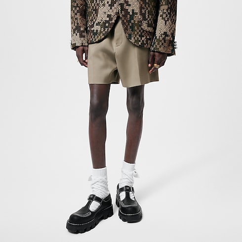 รองเท้าแมรี่เจนรุ่น LV Checker in ผู้ชาย's รองเท้า รองเท้าสำหรับผู้ชาย collections by Louis Vuitton (การย่อ/ขยายผลิตภัณฑ์)