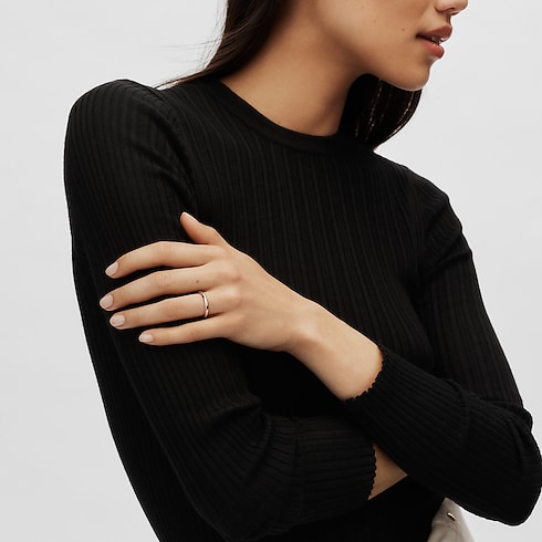 แหวนแต่งงาน LV Diamonds 3 มม. พิงค์โกลด์ in จิวเวลรี่'s หมวดหมู่ แหวนแต่งงาน collections by Louis Vuitton (การย่อ/ขยายผลิตภัณฑ์)