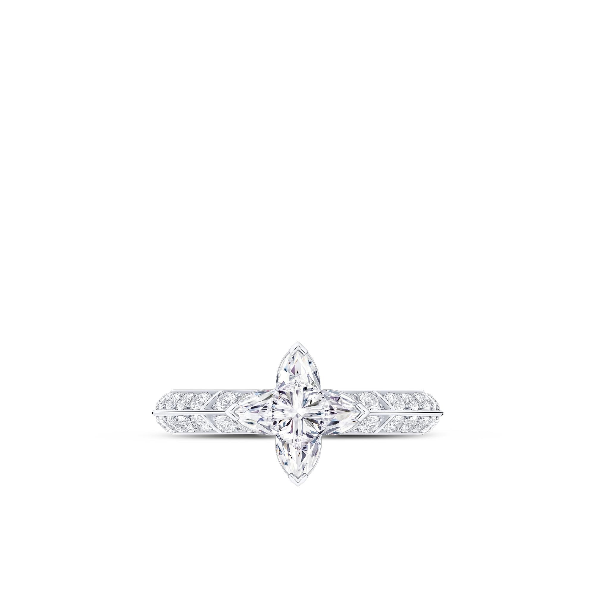 แหวน LV Diamonds Pavé Solitaire เพชรเจียระไนรูป LV Monogram Star  in จิวเวลรี่