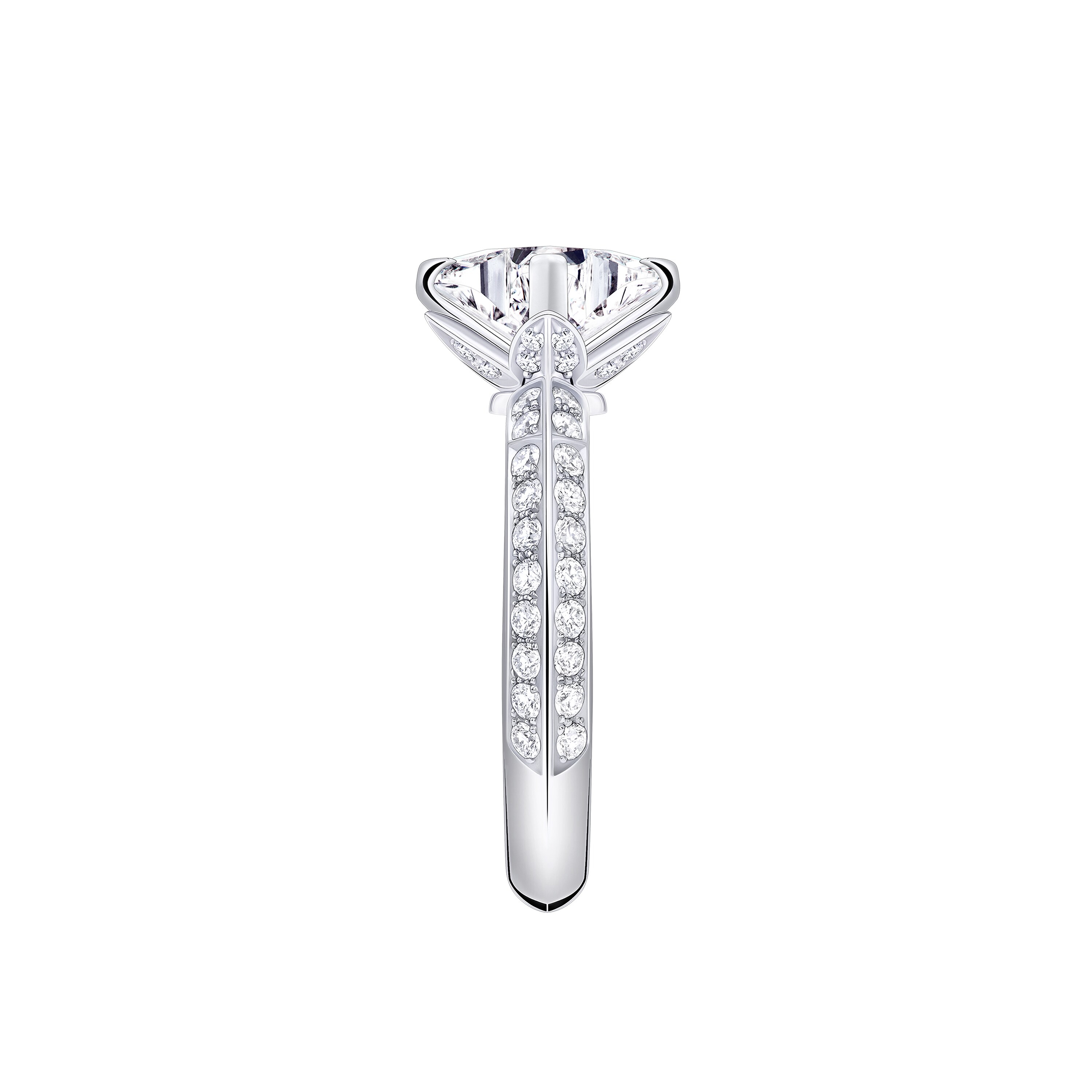 แหวน LV Diamonds Pavé Solitaire เพชรเจียระไนรูป LV Monogram Star  in จิวเวลรี่