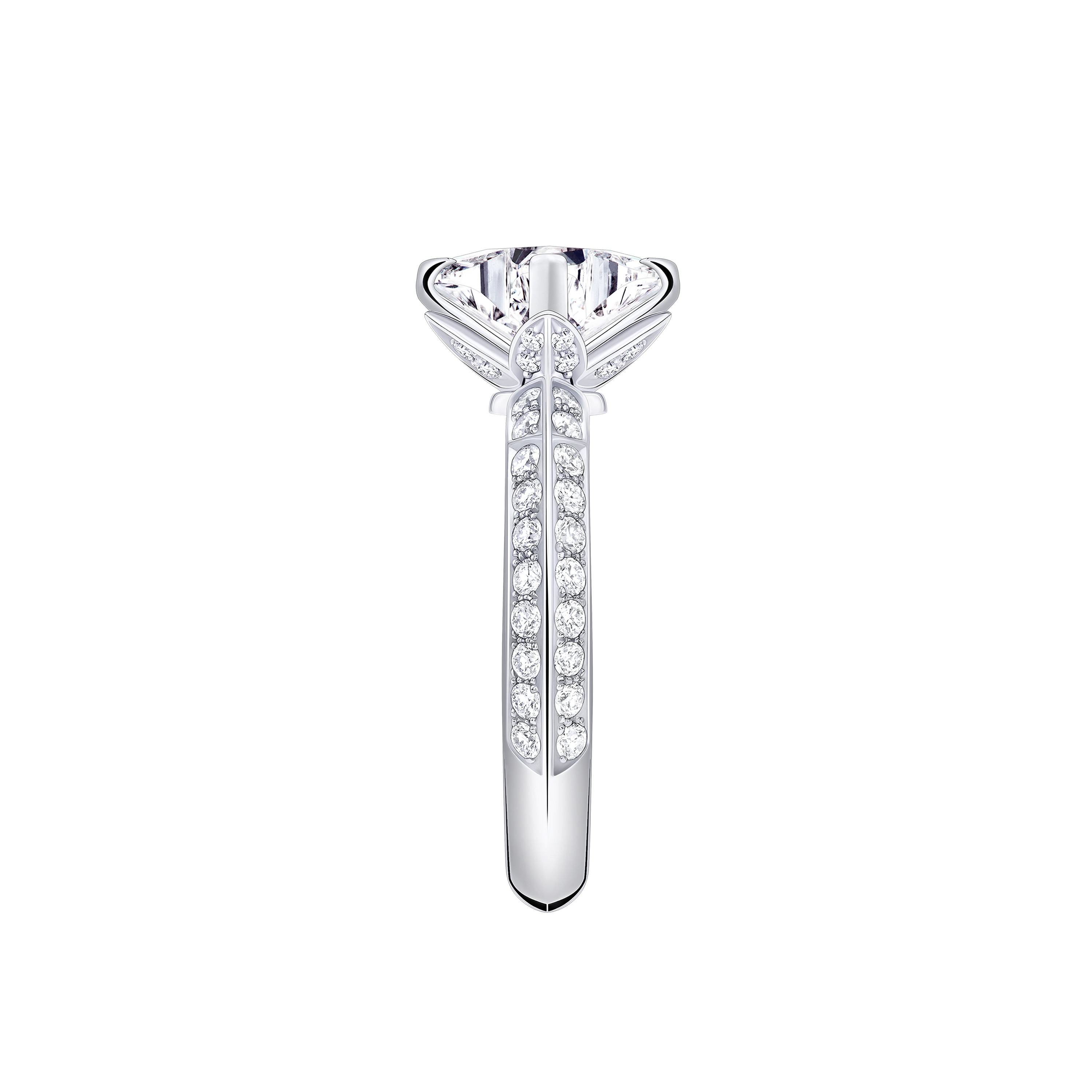 แหวน LV Diamonds Pavé Solitaire เพชรเจียระไนรูป LV Monogram Star  in จิวเวลรี่