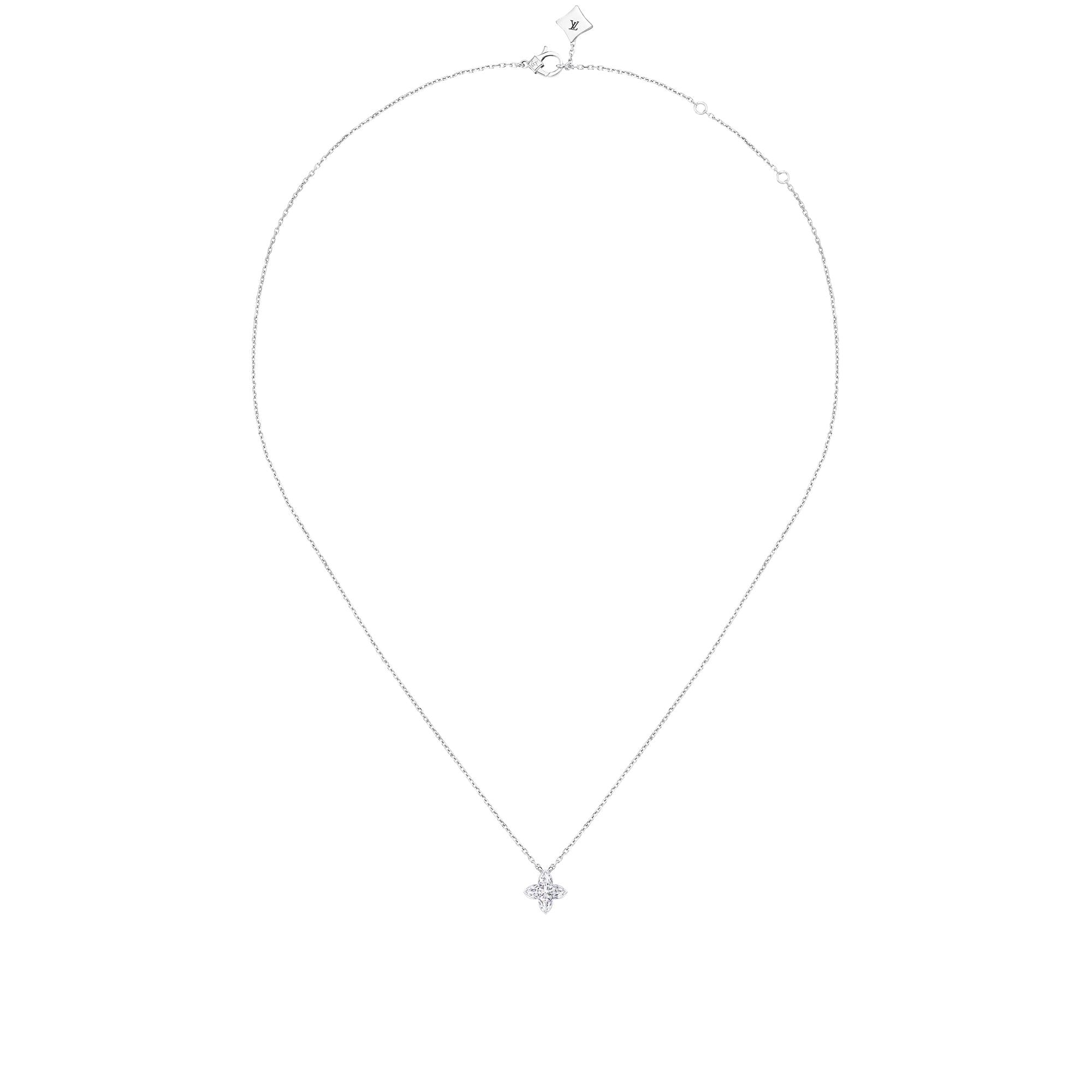 จี้ LV Diamonds เพชรเจียระไนรูป LV Monogram Star  in จิวเวลรี่