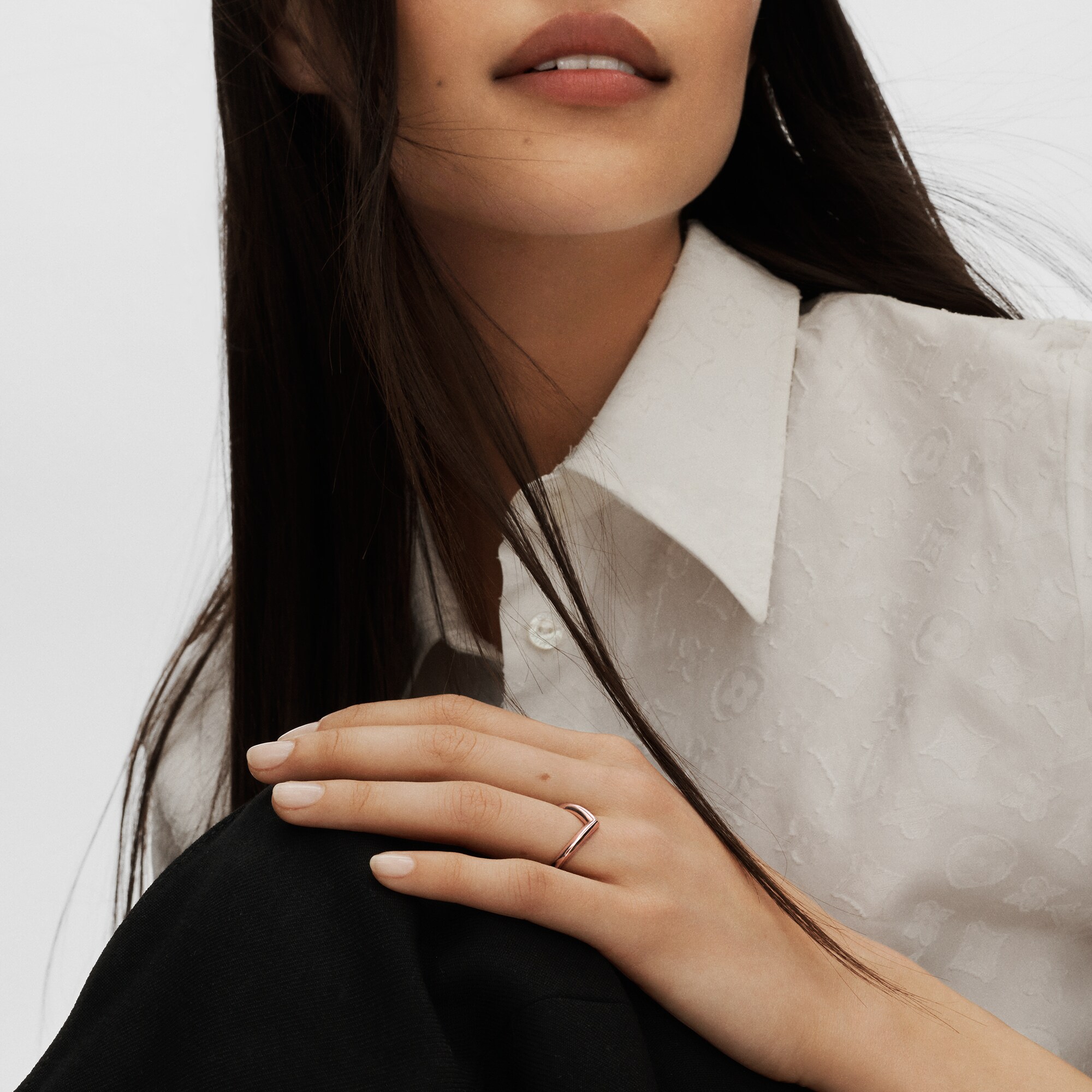 แหวน LV Diamonds V พิงค์โกลด์  in จิวเวลรี่