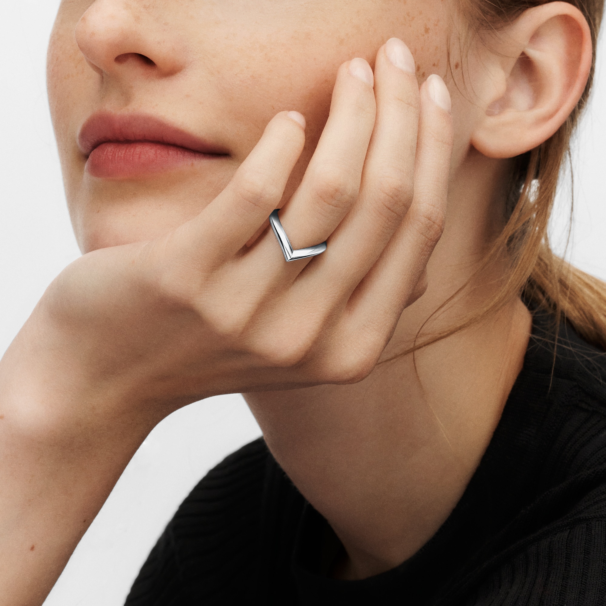 แหวน LV Diamonds V แพลทินัม  in จิวเวลรี่