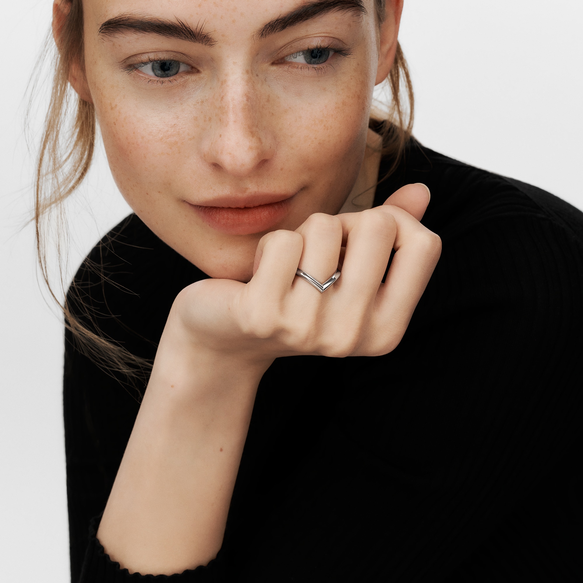 แหวน LV Diamonds V แพลทินัม  in จิวเวลรี่