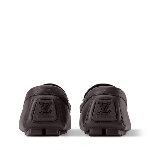 รองเท้ามอคคาซินรุ่น LV Driver in ผู้ชาย's รองเท้า รองเท้าโลฟเฟอร์ และ มอคคาซินสำหรับผู้ชาย collections by Louis Vuitton (การย่อ/ขยายผลิตภัณฑ์)