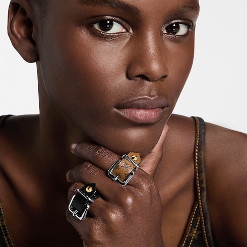 เซ็ตแหวน LV Emblem . in ผู้หญิง's แฟชั่นจิวเวลรี่ แหวนสำหรับผู้หญิง collections by Louis Vuitton (การย่อ/ขยายผลิตภัณฑ์)