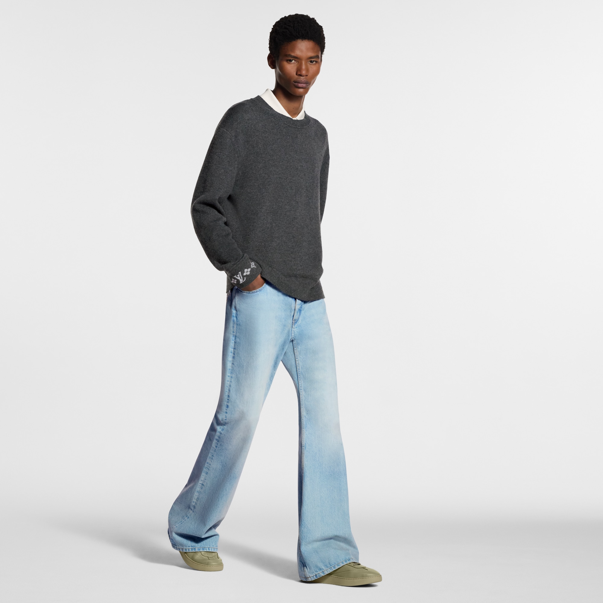 รองเท้าผ้าใบรุ่น LV Flash  in ผู้ชาย