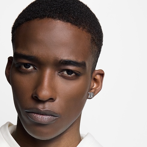 ต่างหู LV Flower . in ผู้ชาย's แฟชั่นจิวเวลรี่ ต่างหู collections by Louis Vuitton (การย่อ/ขยายผลิตภัณฑ์)