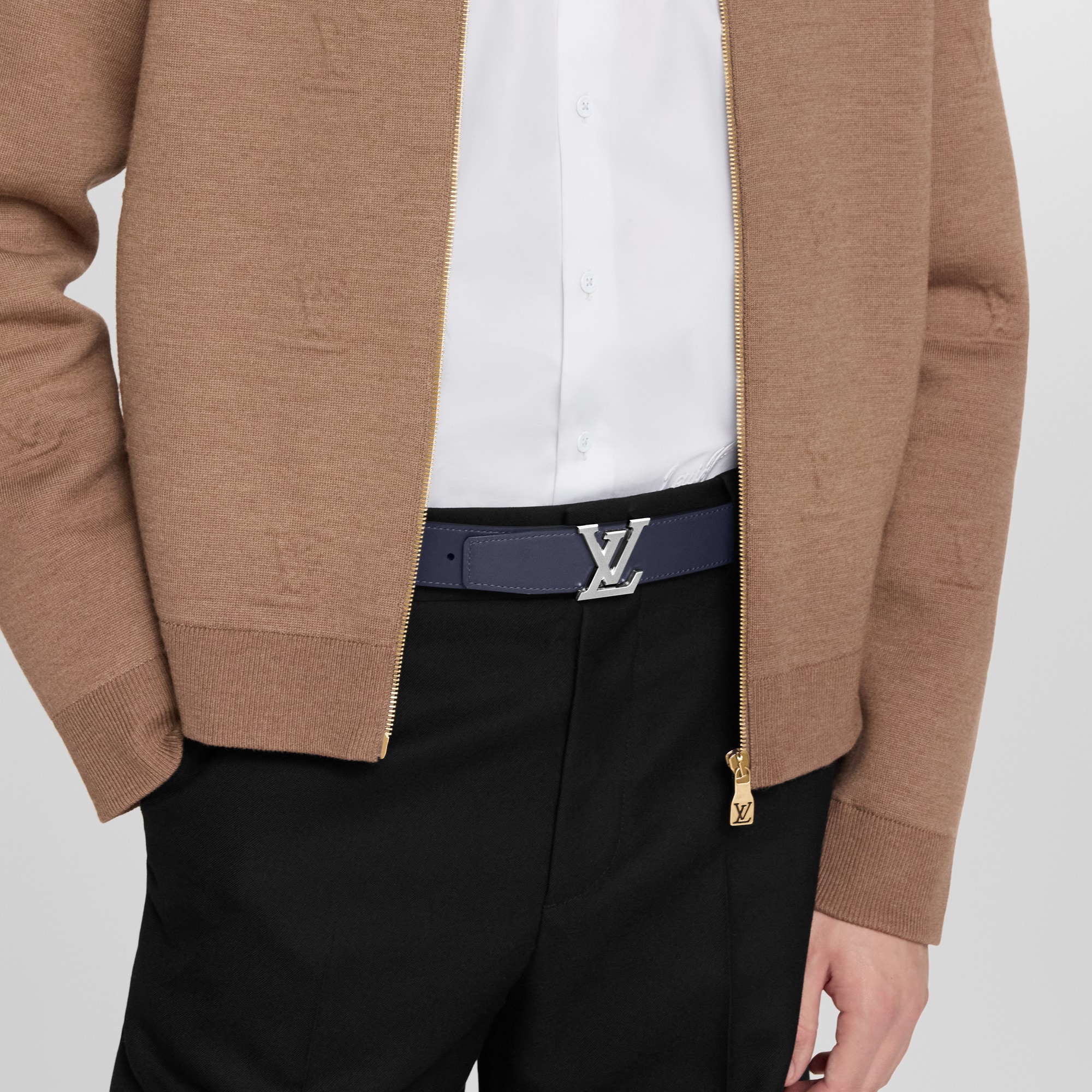 เข็มขัดรุ่น LV Heritage ขนาด 35 มม. ใส่ได้ทั้งสองด้าน หนังประเภทอื่น in ผู้ชาย