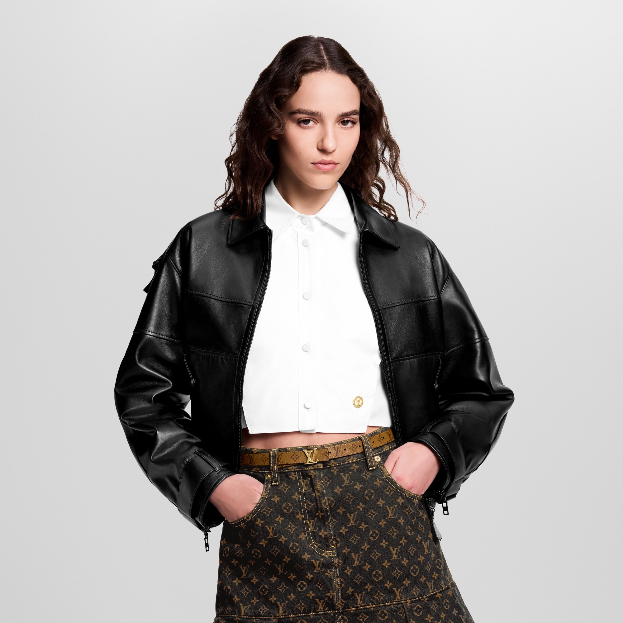 เข็มขัดรุ่น LV Iconic ขนาด 20 มม. ใส่ได้ทั้งสองด้าน Monogram in ผู้หญิง