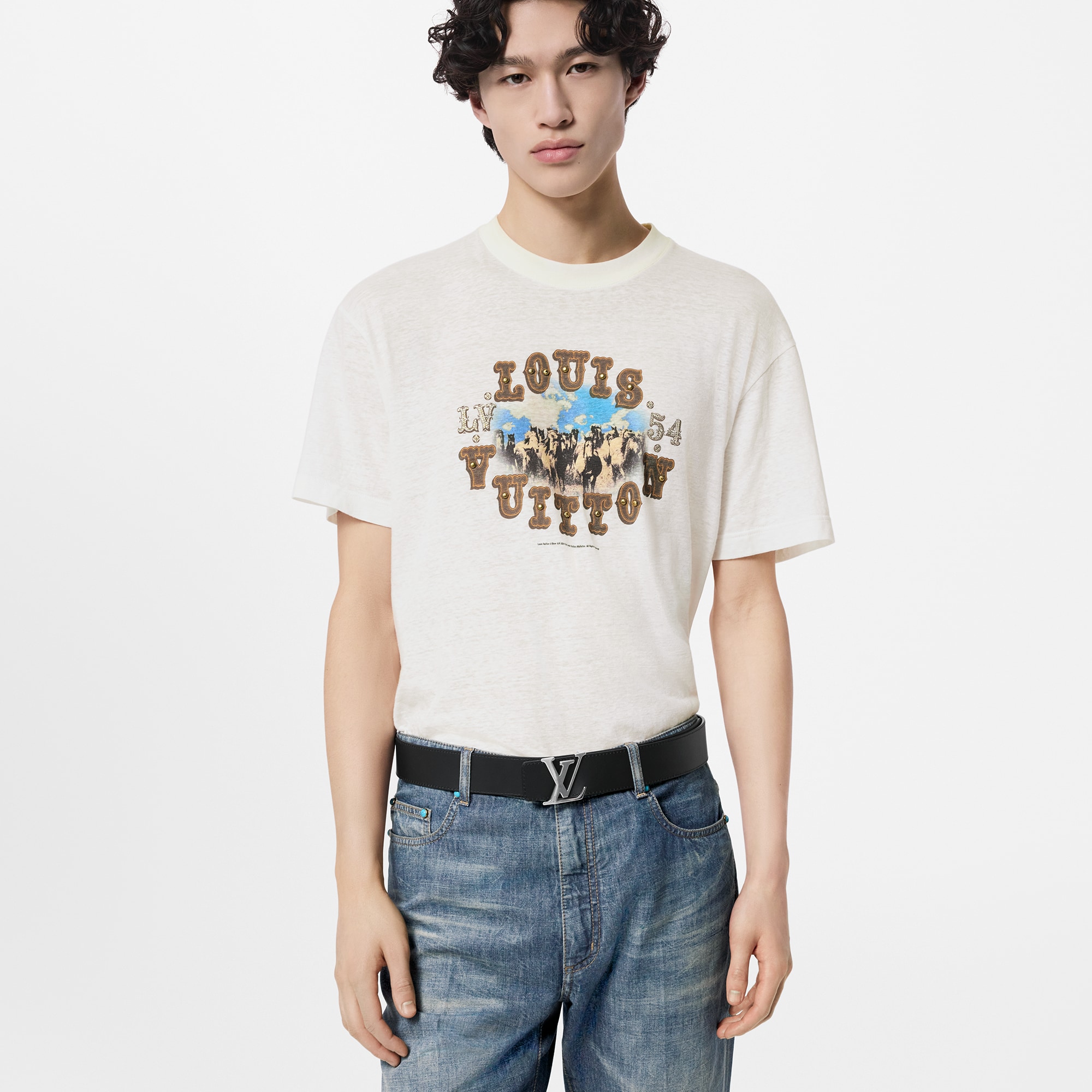 เข็มขัดรุ่น LV Initiales ขนาด 40 มม. ใส่ได้ทั้งสองด้าน  in ผู้ชาย