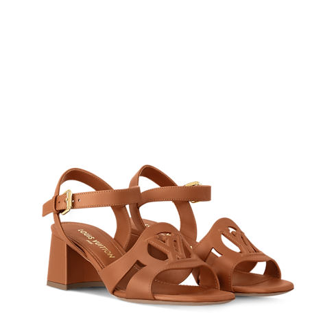 รองเท้าแซนเดิลรุ่น LV Isola in ผู้หญิง's รองเท้า รองเท้าแตะสำหรับผู้หญิง collections by Louis Vuitton (การย่อ/ขยายผลิตภัณฑ์)