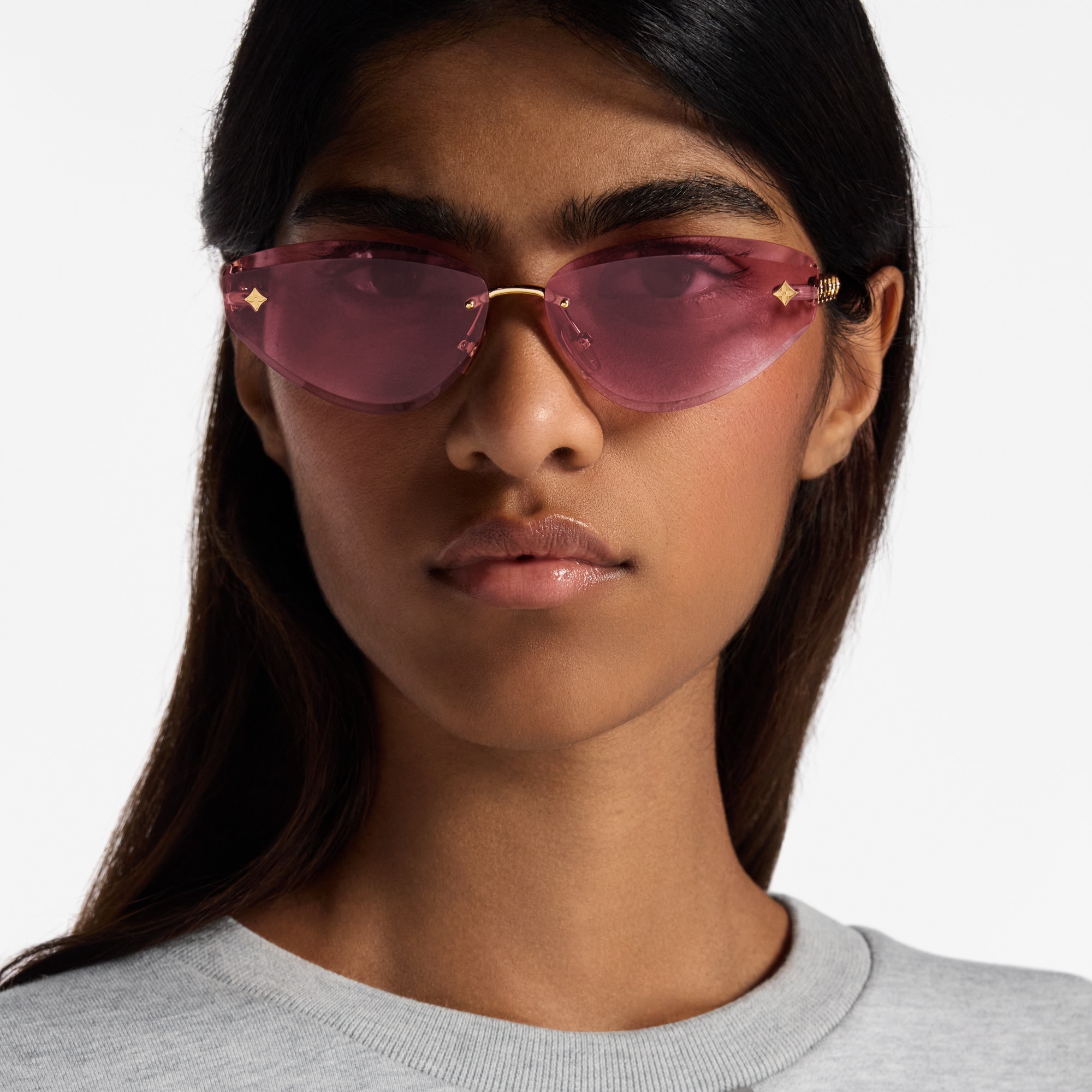 แว่นตากันแดดทรงแคทอายแคบรุ่น LV Jewel . in ผู้หญิง