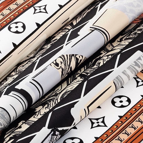 ผ้า Square รุ่น LV Library 70 . in ผู้หญิง's แอคเซสเซอรี่ ผ้าโพกหัวสำหรับผู้หญิง collections by Louis Vuitton (การย่อ/ขยายผลิตภัณฑ์)