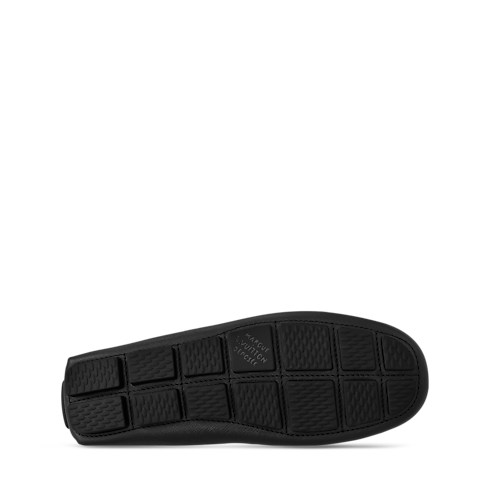 รองเท้ารุ่น LV Monza Taiga in ผู้ชาย's รองเท้า รองเท้าโลฟเฟอร์ และ มอคคาซินสำหรับผู้ชาย collections by Louis Vuitton (การย่อ/ขยายผลิตภัณฑ์)