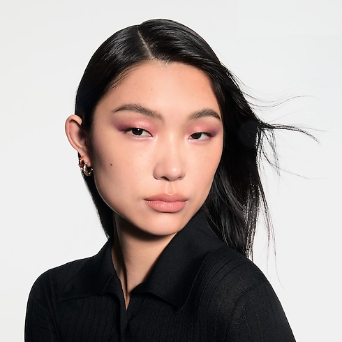 LV Ombres - พาเลตต์อายแชโดว์ in น้ำหอมและความงาม's ตา } collections by Louis Vuitton (การย่อ/ขยายผลิตภัณฑ์)