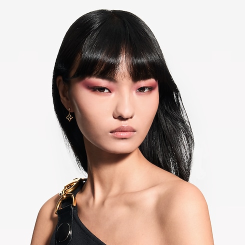 LV Ombres - พาเลตต์อายแชโดว์ in น้ำหอมและความงาม's ตา } collections by Louis Vuitton (การย่อ/ขยายผลิตภัณฑ์)