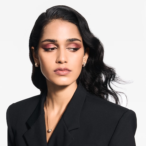 LV Ombres - พาเลตต์อายแชโดว์ in น้ำหอมและความงาม's ตา } collections by Louis Vuitton (การย่อ/ขยายผลิตภัณฑ์)