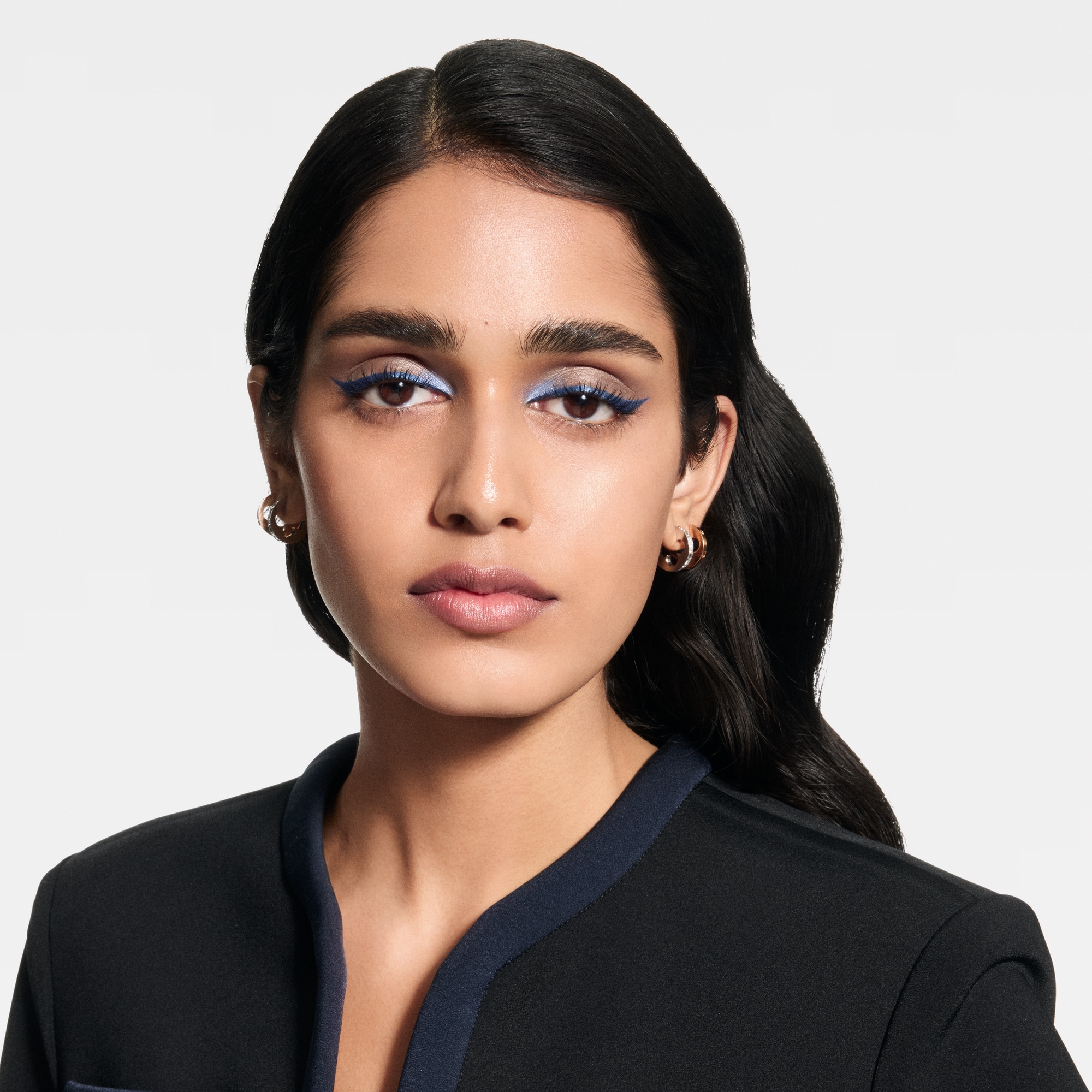 LV Ombres - พาเลตต์อายแชโดว์  in น้ำหอมและความงาม