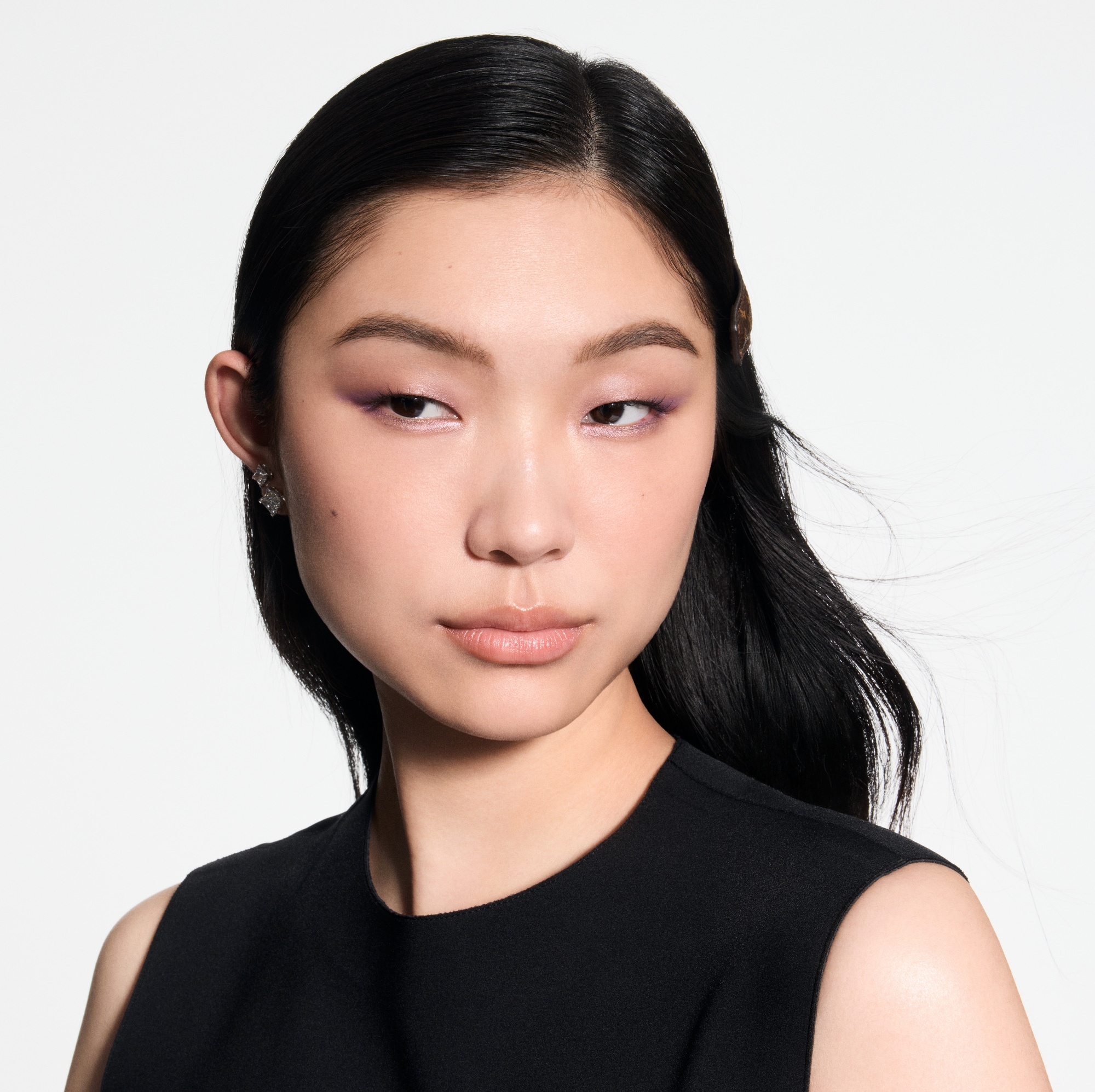 LV Ombres – รีฟิลพาเลตต์อายแชโดว์  in น้ำหอมและความงาม