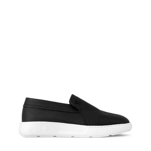 รองเท้าโลฟเฟอร์รุ่น LV Pacific in ผู้ชาย's รองเท้า รองเท้าโลฟเฟอร์ และ มอคคาซินสำหรับผู้ชาย collections by Louis Vuitton (การย่อ/ขยายผลิตภัณฑ์)