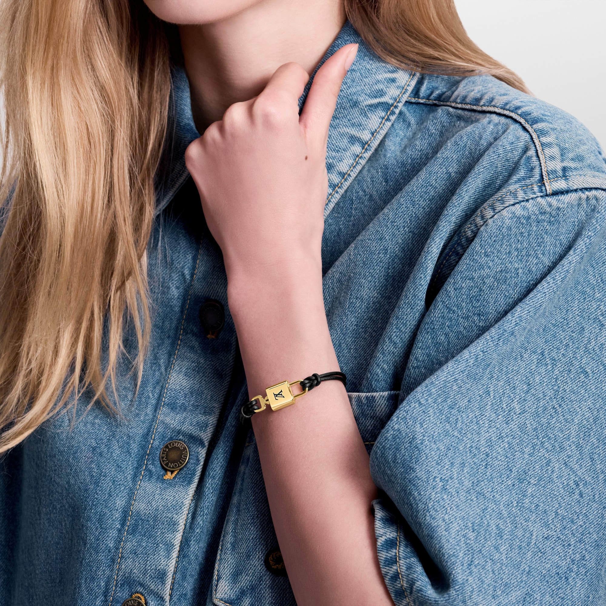 กำไลข้อมือ LV Padlock หนังประเภทอื่น in ผู้หญิง