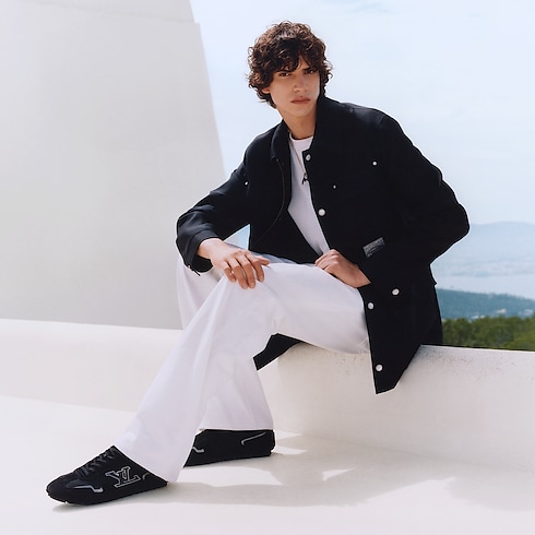 รองเท้าผ้าใบรุ่น LV Rally in ผู้ชาย's รองเท้า รองเท้าผ้าใบสำหรับผู้ชาย collections by Louis Vuitton (การย่อ/ขยายผลิตภัณฑ์)