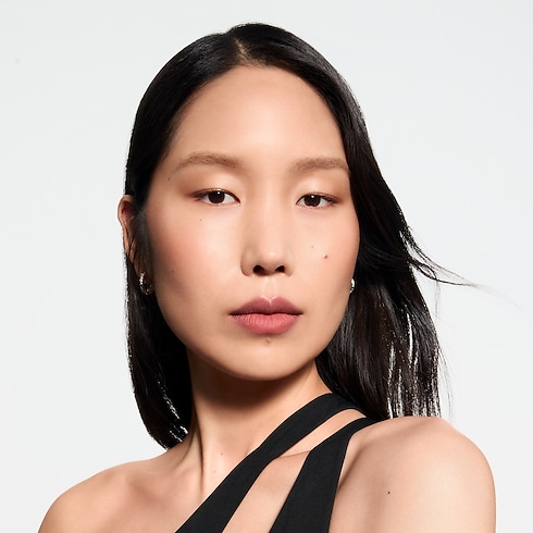 LV Rouge - ลิปสติกเนื้อแมตต์ in น้ำหอมและความงาม's ลิปสติก } collections by Louis Vuitton (การย่อ/ขยายผลิตภัณฑ์)