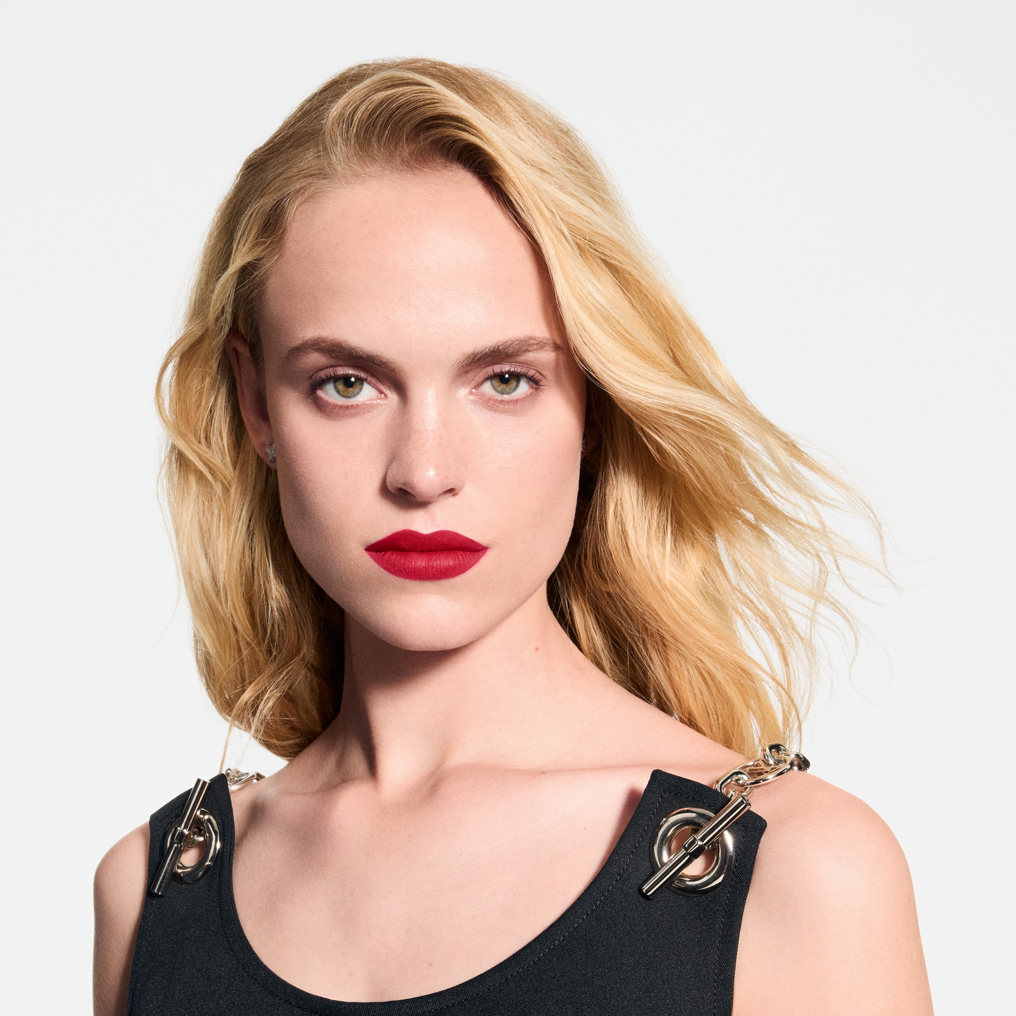 LV Rouge - ลิปสติกรีฟิลเนื้อแมตต์   in น้ำหอมและความงาม