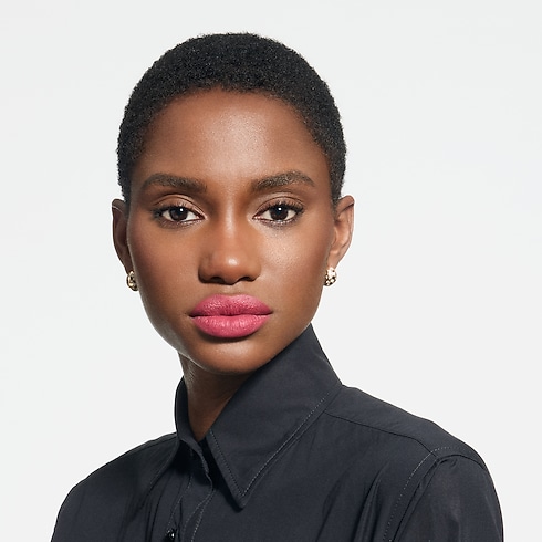 LV Rouge - ลิปสติกรีฟิลเนื้อแมตต์ in น้ำหอมและความงาม's ลิปสติก } collections by Louis Vuitton (การย่อ/ขยายผลิตภัณฑ์)