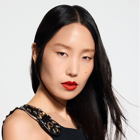 LV Rouge - ลิปสติกรีฟิลเนื้อแมตต์ in น้ำหอมและความงาม's ลิปสติก } collections by Louis Vuitton (การย่อ/ขยายผลิตภัณฑ์)