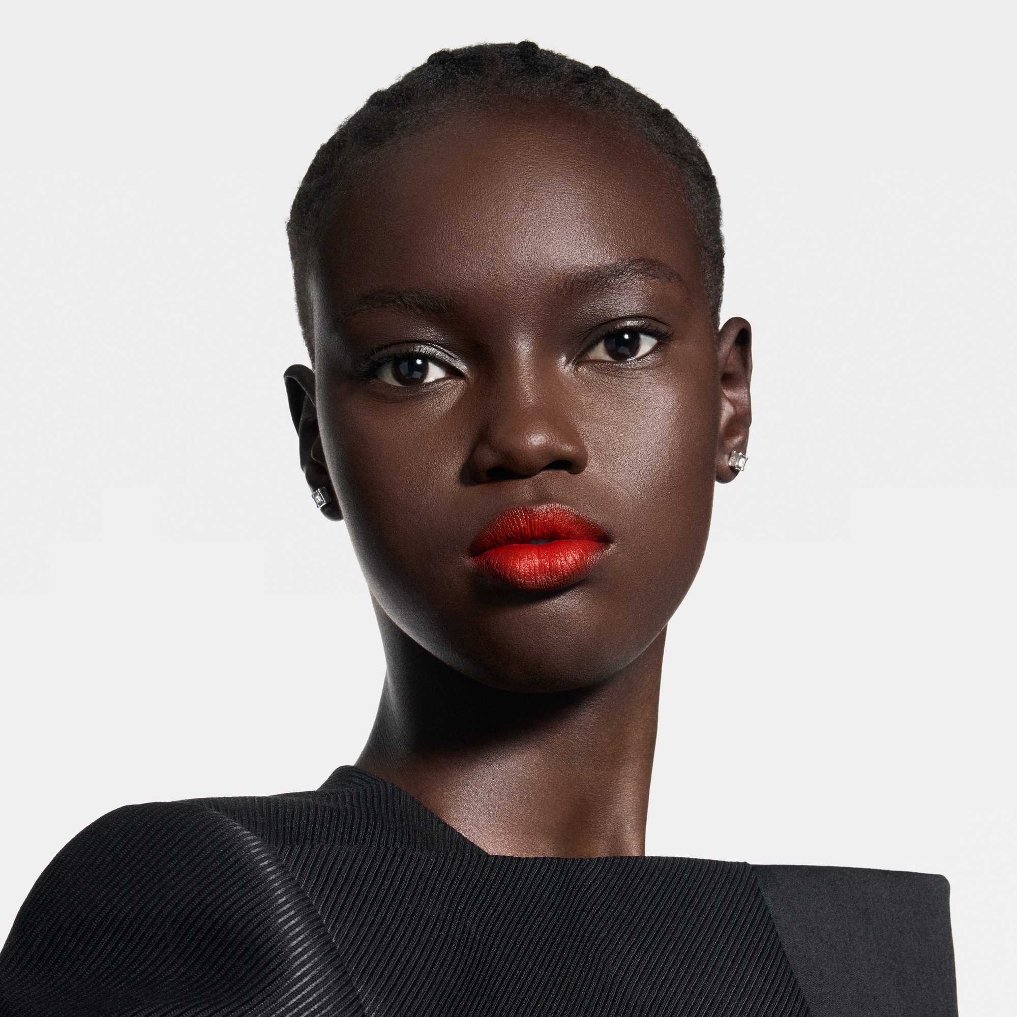 LV Rouge - ลิปสติกรีฟิลเนื้อแมตต์   in น้ำหอมและความงาม