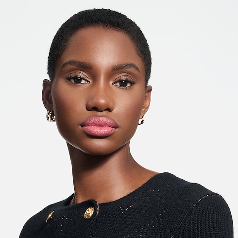 LV Rouge - ลิปสติกเนื้อซาติน in น้ำหอมและความงาม's ลิปสติก } collections by Louis Vuitton (การย่อ/ขยายผลิตภัณฑ์)