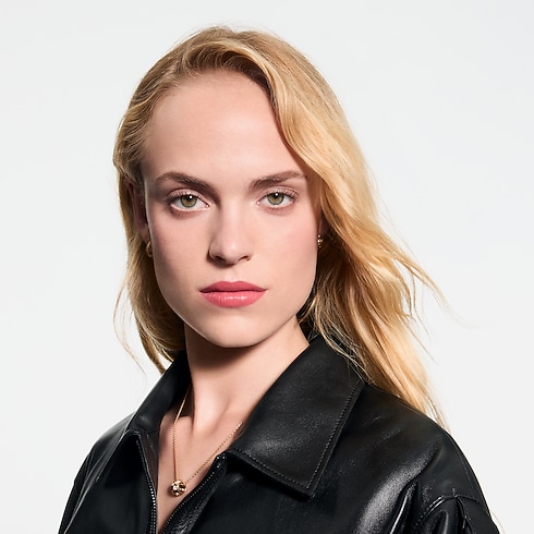 LV Rouge - ลิปสติกเนื้อซาติน in น้ำหอมและความงาม's ลิปสติก } collections by Louis Vuitton (การย่อ/ขยายผลิตภัณฑ์)