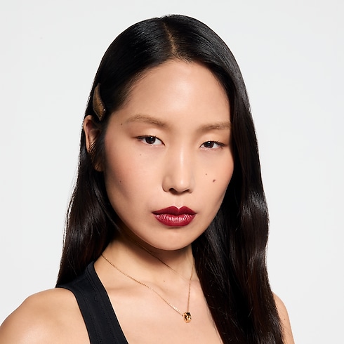 LV Rouge - ลิปสติกเนื้อซาติน in น้ำหอมและความงาม's ลิปสติก } collections by Louis Vuitton (การย่อ/ขยายผลิตภัณฑ์)