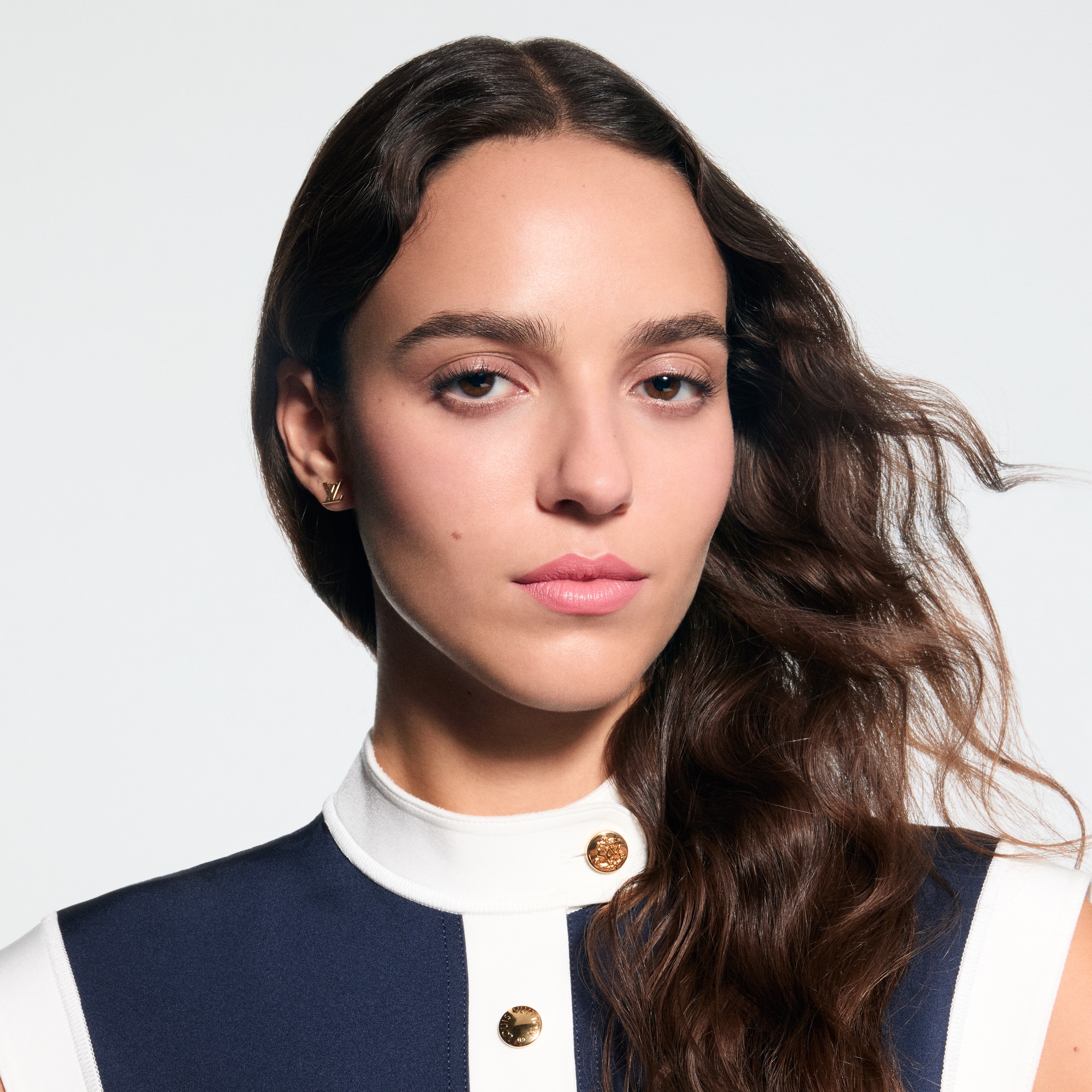 LV Rouge - ลิปสติกเนื้อซาติน   in น้ำหอมและความงาม