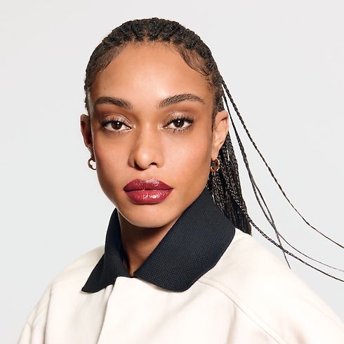 LV Rouge - ลิปสติกเนื้อซาติน in น้ำหอมและความงาม's ลิปสติก } collections by Louis Vuitton (การย่อ/ขยายผลิตภัณฑ์)