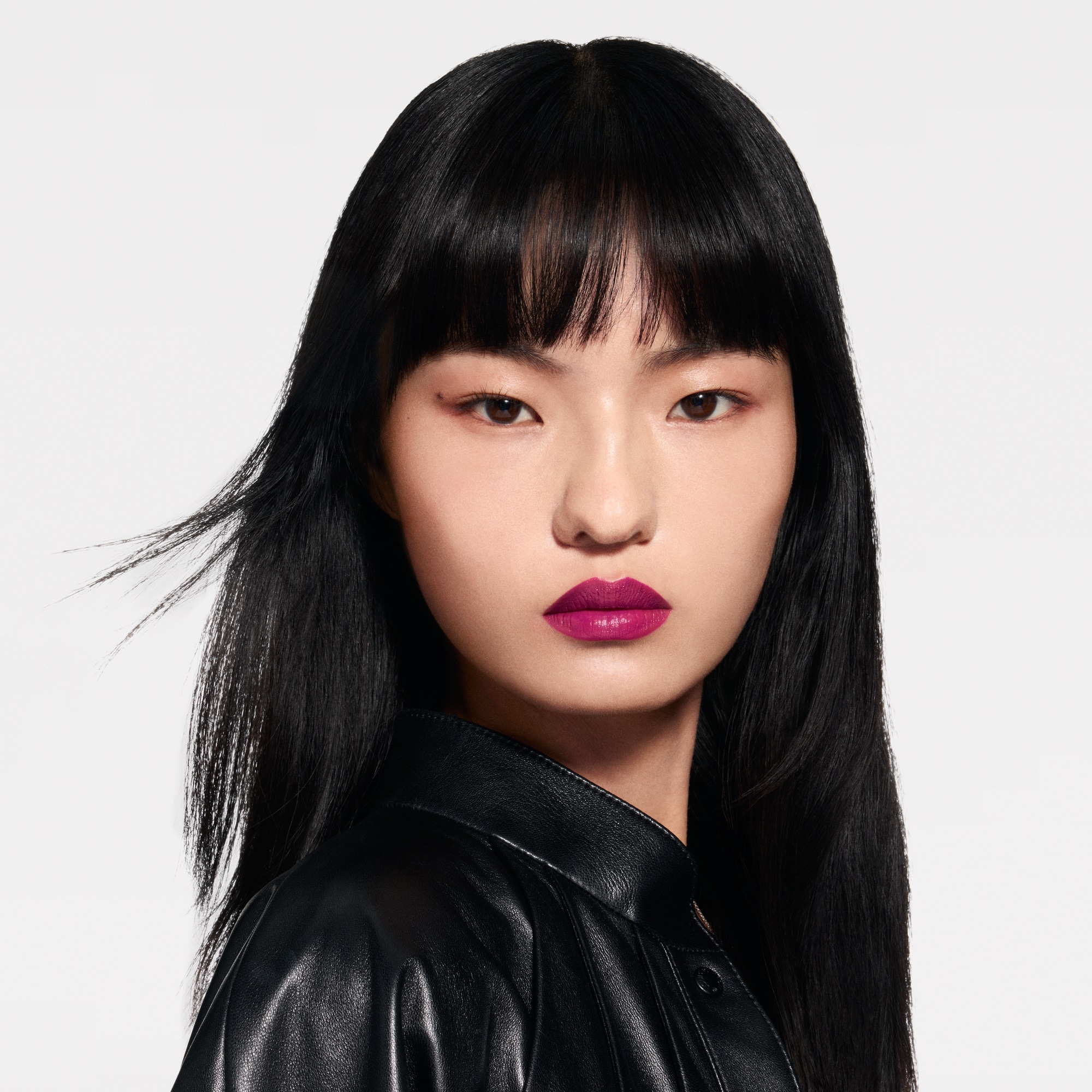 LV Rouge - ลิปสติกเนื้อซาติน   in น้ำหอมและความงาม