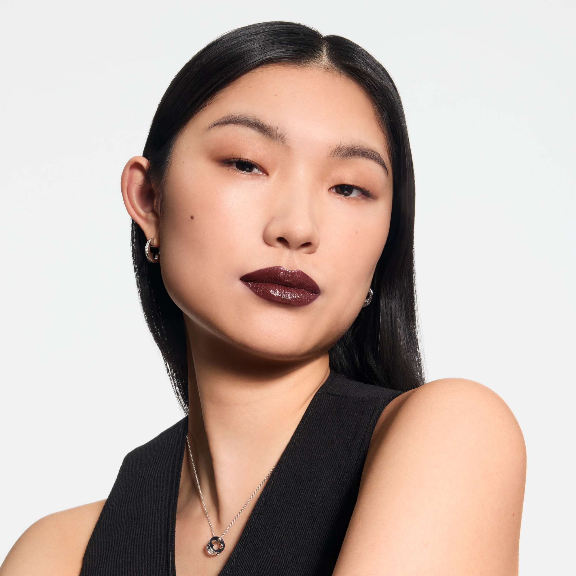 LV Rouge - ลิปสติกเนื้อซาติน   in น้ำหอมและความงาม