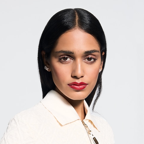 LV Rouge - รีฟิลลิปสติกเนื้อซาติน in น้ำหอมและความงาม's ลิปสติก } collections by Louis Vuitton (การย่อ/ขยายผลิตภัณฑ์)