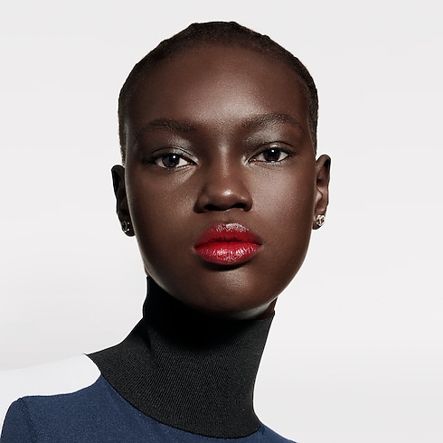 LV Rouge - รีฟิลลิปสติกเนื้อซาติน in น้ำหอมและความงาม's ลิปสติก } collections by Louis Vuitton (การย่อ/ขยายผลิตภัณฑ์)