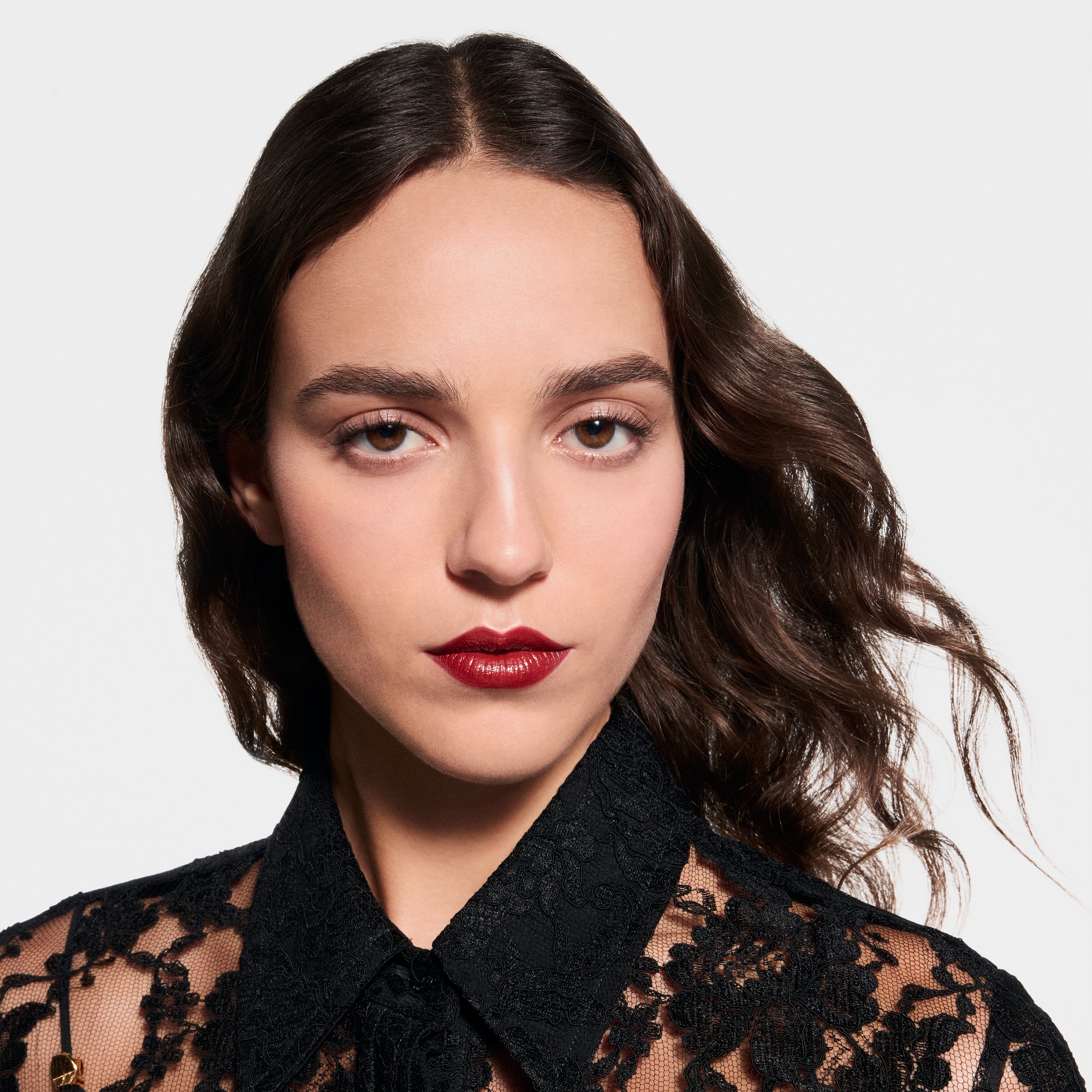 LV Rouge - รีฟิลลิปสติกเนื้อซาติน   in น้ำหอมและความงาม