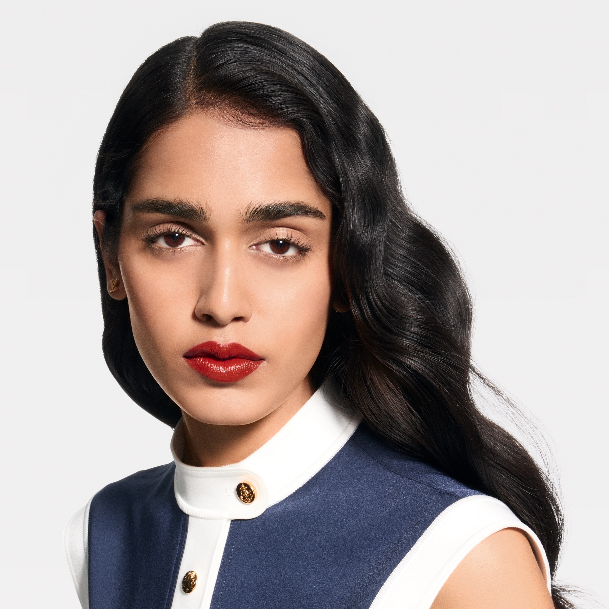 LV Rouge - รีฟิลลิปสติกเนื้อซาติน   in น้ำหอมและความงาม