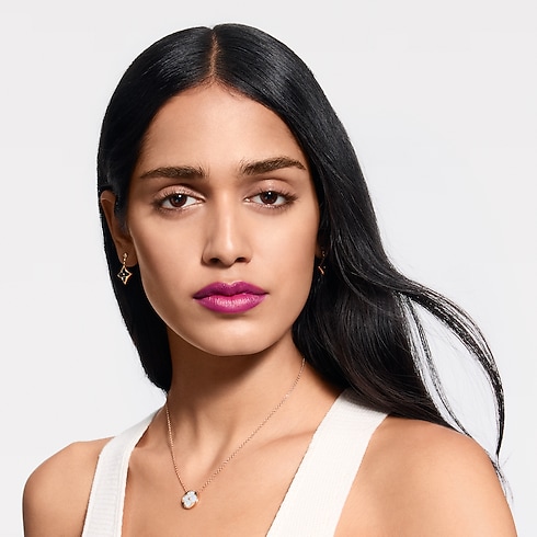 LV Rouge - รีฟิลลิปสติกเนื้อซาติน in น้ำหอมและความงาม's ลิปสติก } collections by Louis Vuitton (การย่อ/ขยายผลิตภัณฑ์)