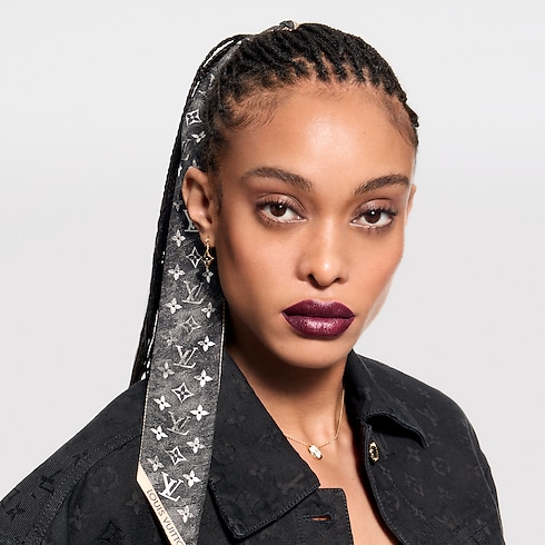 LV Rouge - รีฟิลลิปสติกเนื้อซาติน in น้ำหอมและความงาม's ลิปสติก } collections by Louis Vuitton (การย่อ/ขยายผลิตภัณฑ์)